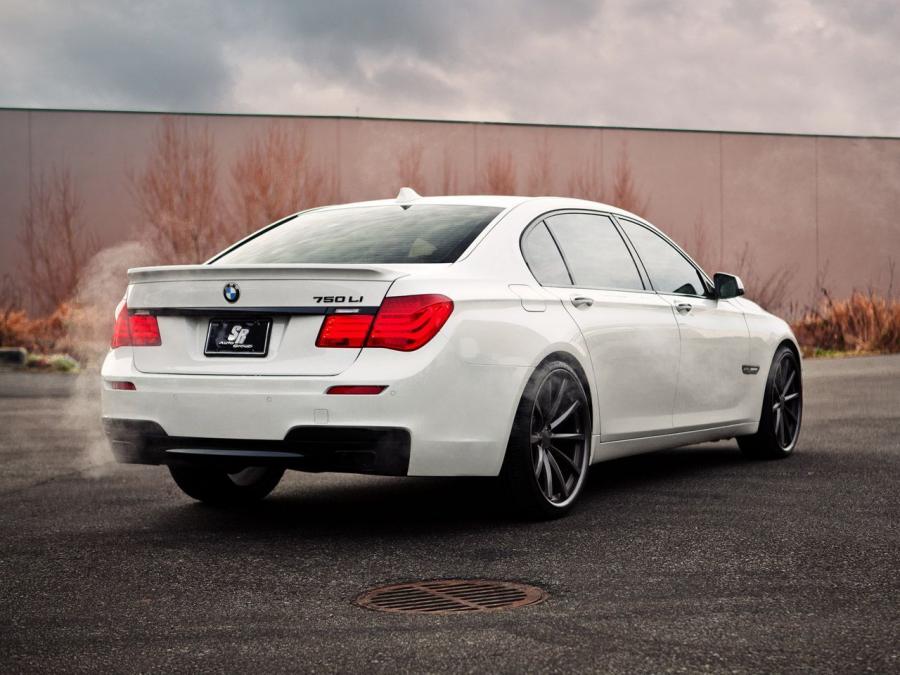  BMW 750iL CV1 by SR Auto Group 2013 года  (фото 2 из 4)